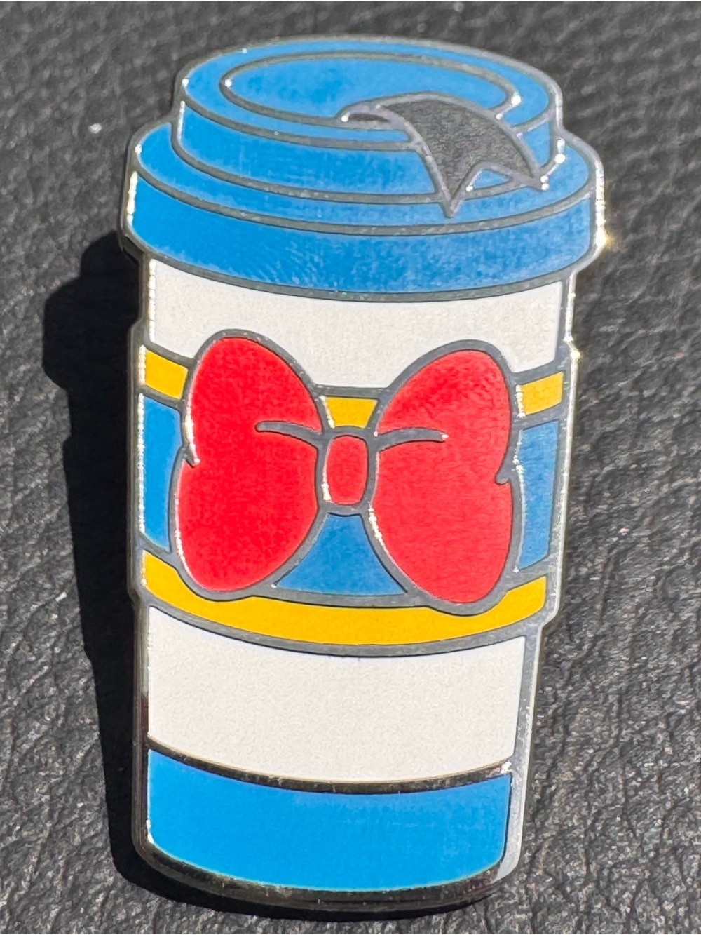 2021 Disney Character Coffee Cup Mystery Pin- Donald Duck - Official Parks